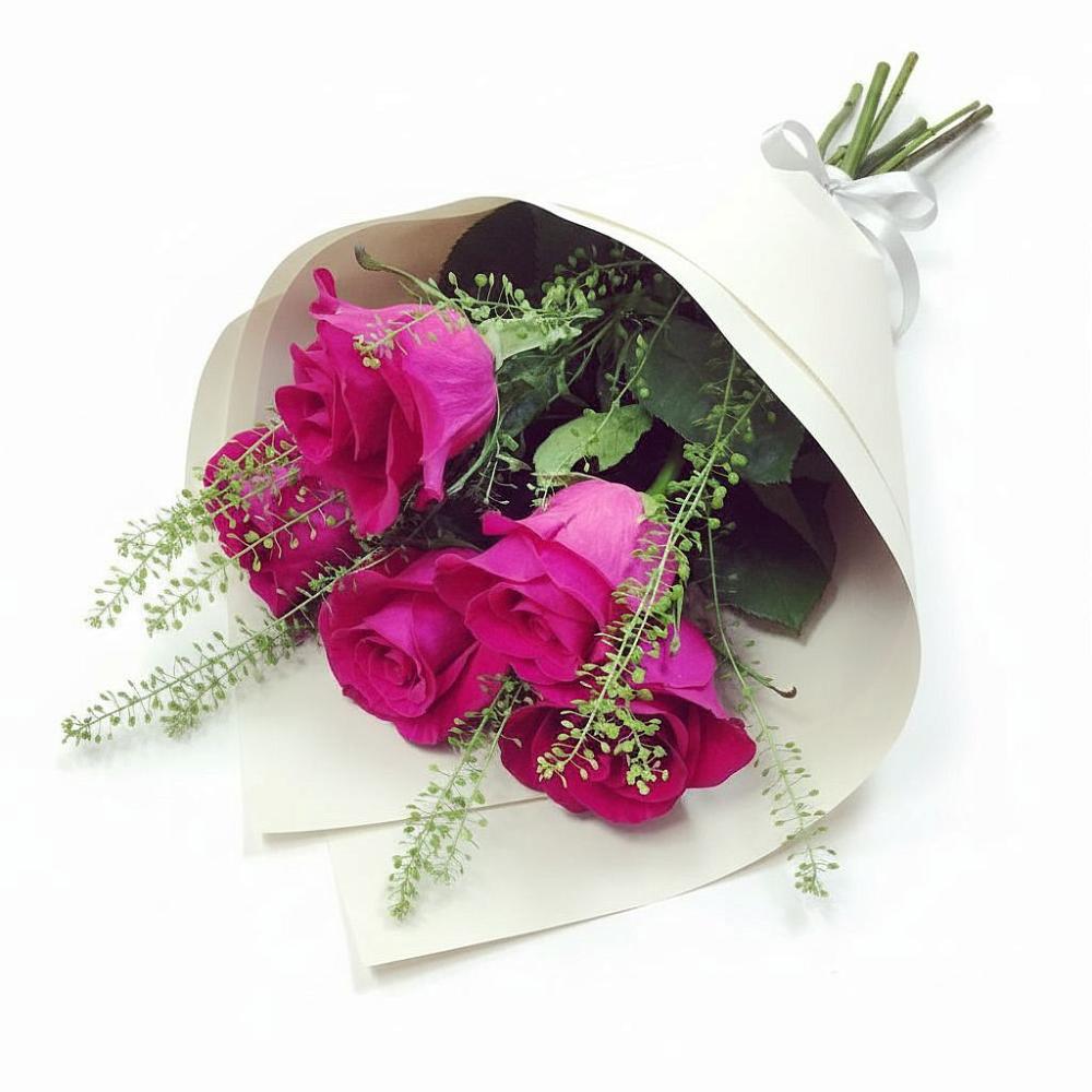 Букет цветов из: Розы в Джерокае