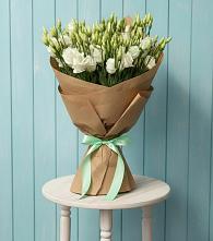 Букет цветов из:  Лизиантусы в Джерокае