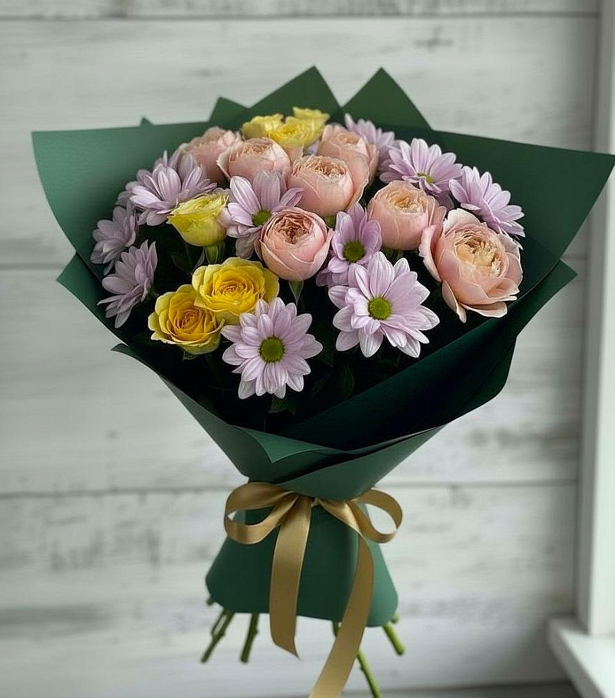 Букет цветов из: Хризантемы и Розы в Джерокае