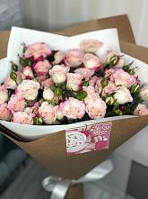 Букет цветов из:  Розы в Джерокае