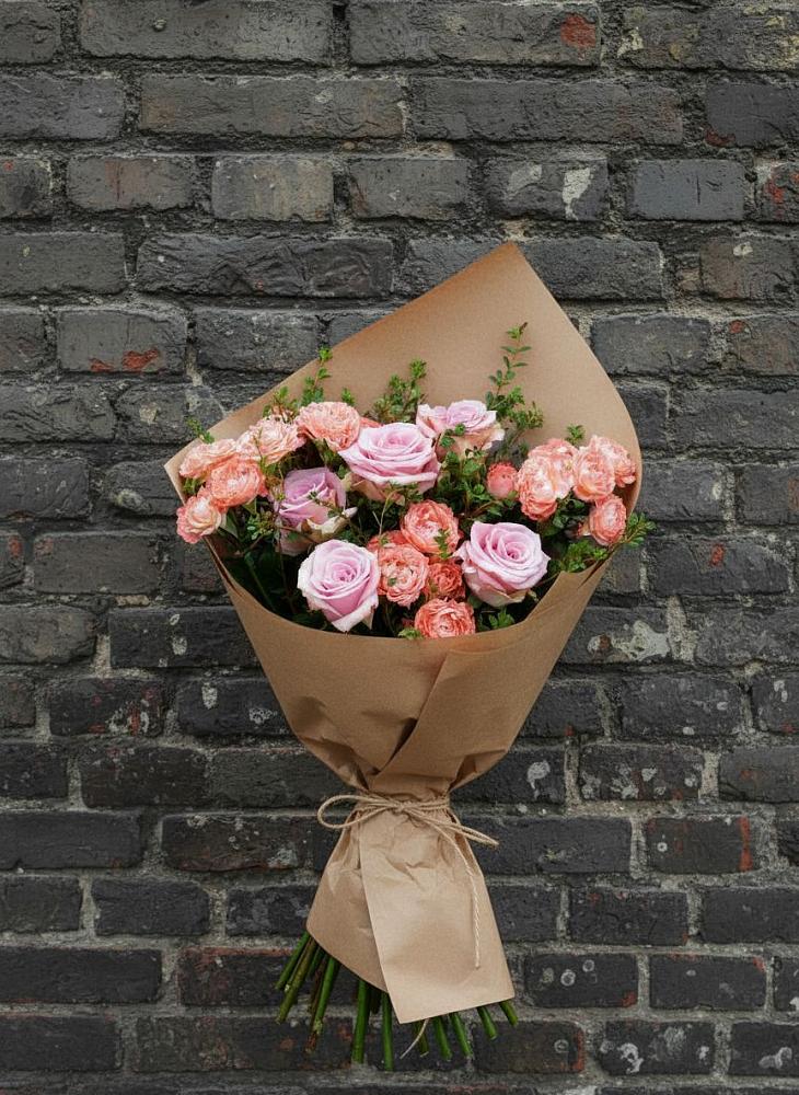 Букет цветов из: Розы в Джерокае