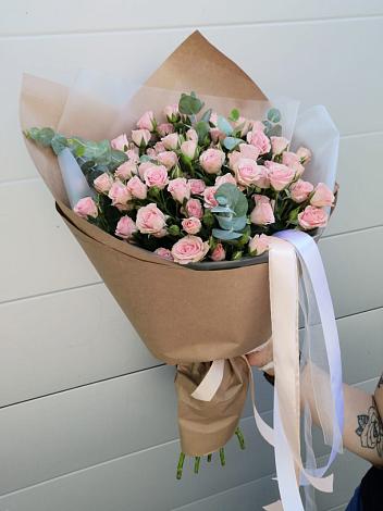 Букет цветов из: Розы в Джерокае