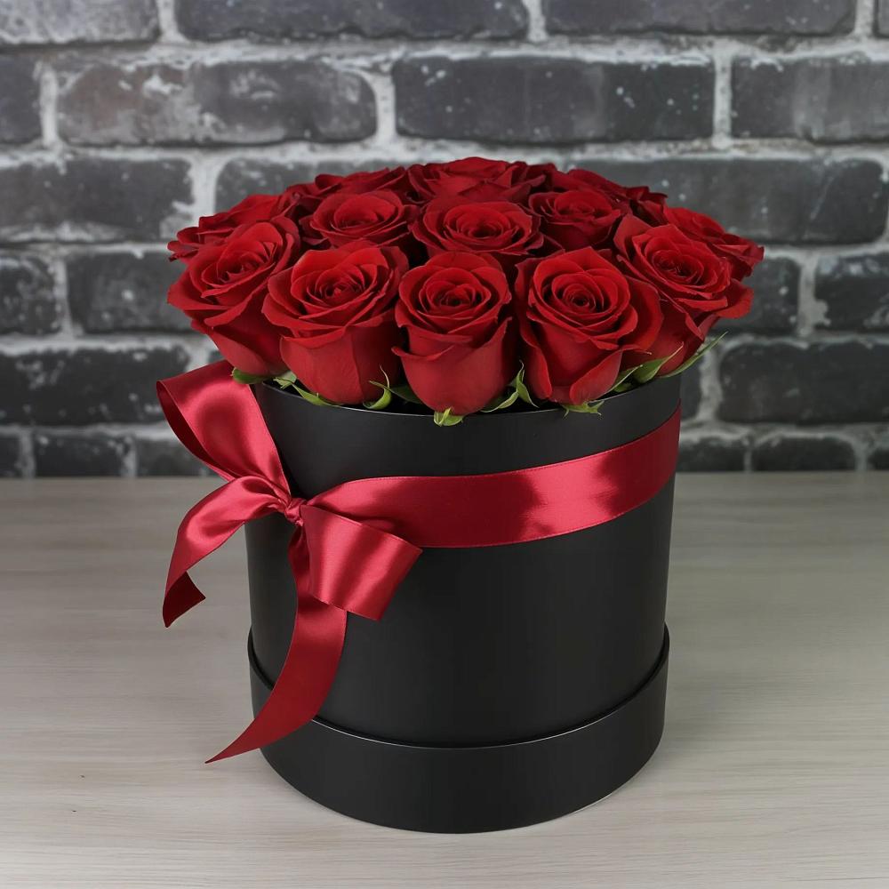 Цветочная композиция из Розы в шляпной коробке в Джерокае